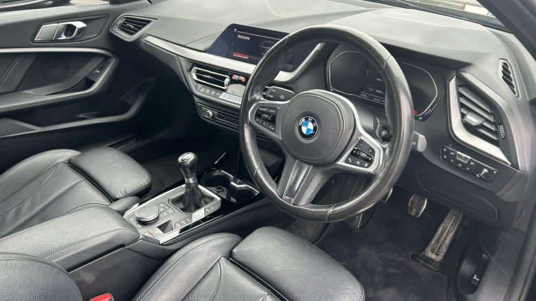 BMW 1 Series 118i M Sport 5dr Petrol Hatchback